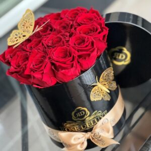 RD MEDIUM ROUND FLAT SHAPE BOX